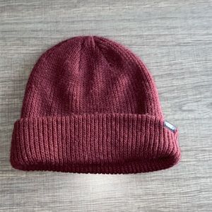 burgundy beanie